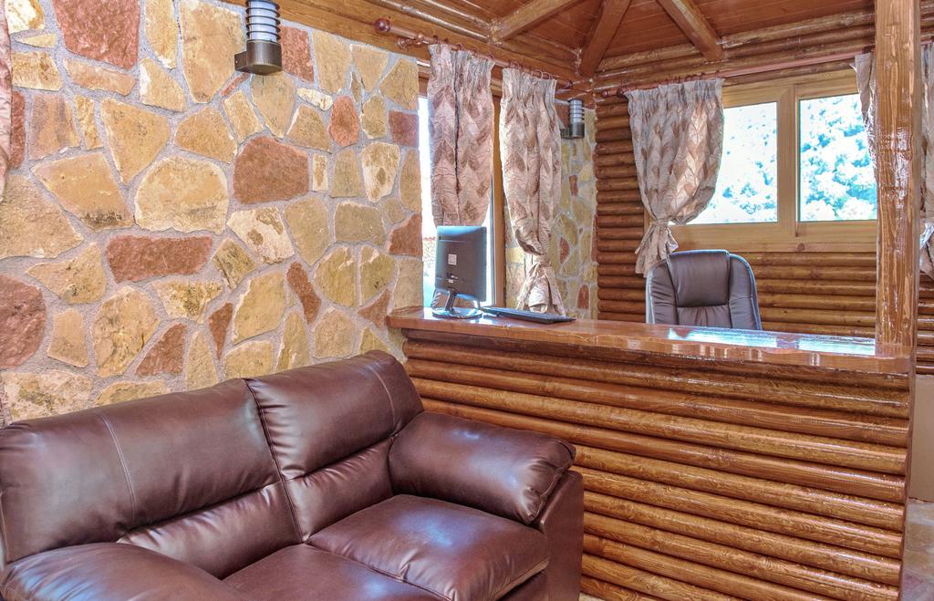 Oneiro Resort กาโตซาโคลรู ภายนอก รูปภาพ